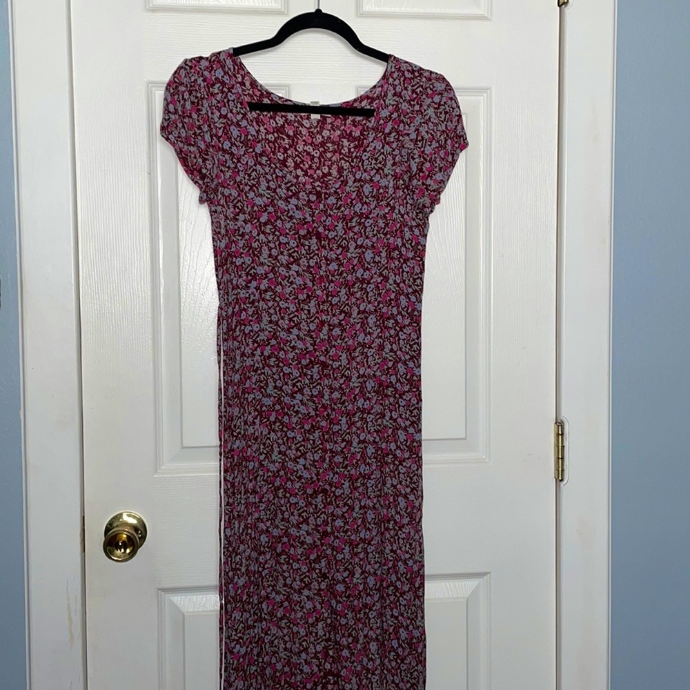 Floral Billabong maxi dress- Size M